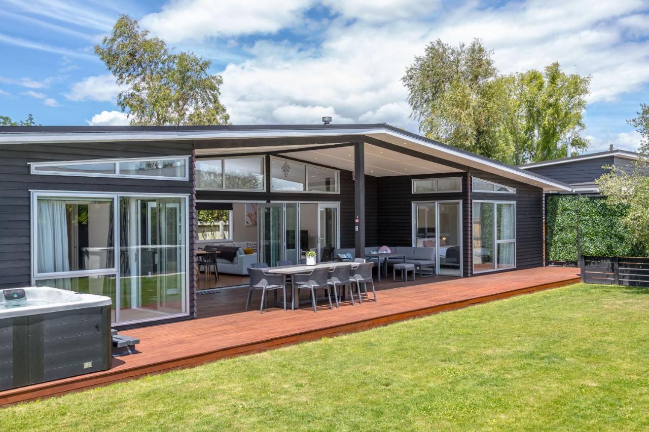 Wind Down on Esther Martinborough Exterior foto